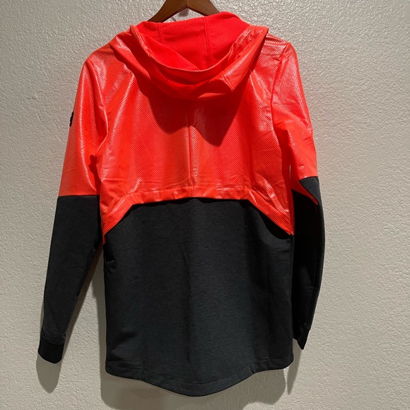 NWOT Under Armour Jacket - Picture 9 of 15